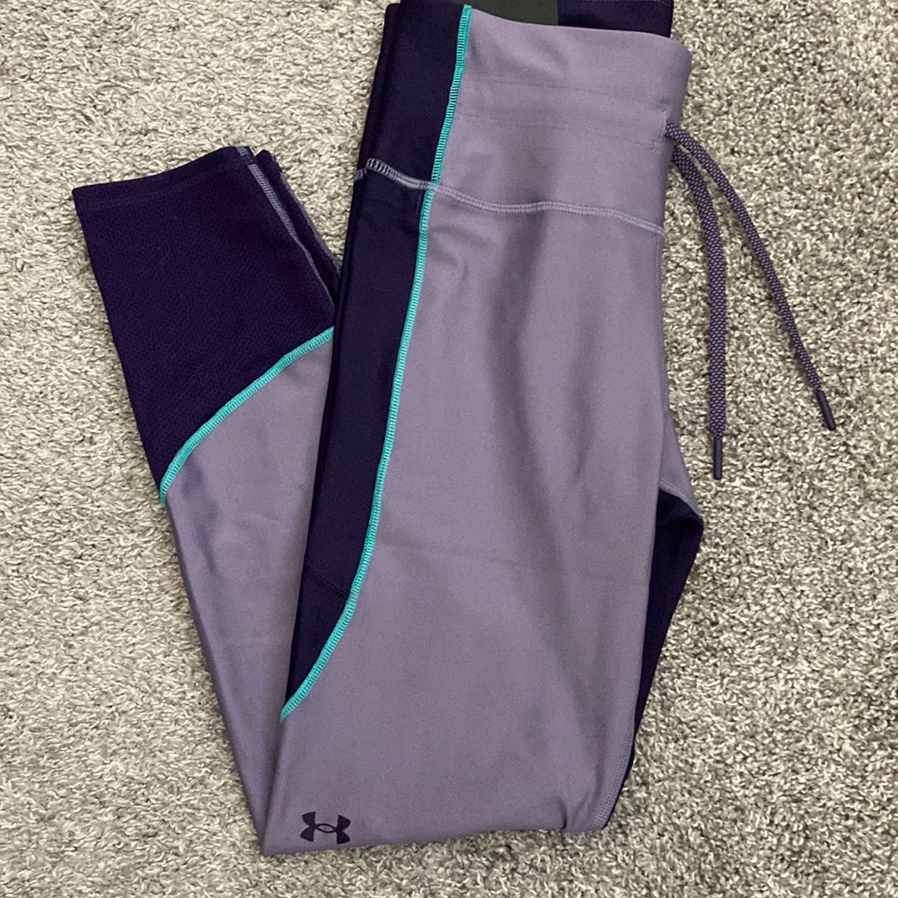 Women’s Under Armour compression high rise ankle leggings workout sports